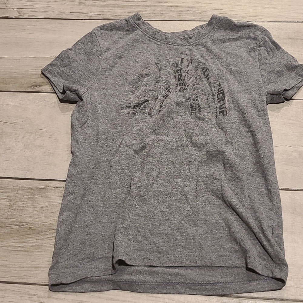 🥠Old navy grey positive Vibes tee🧋